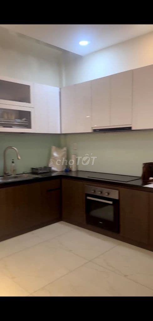 Nhà 4 lầu MT đường song hành giáp nguyễn văn quá 4,5 x 11m giá 9 tỷ