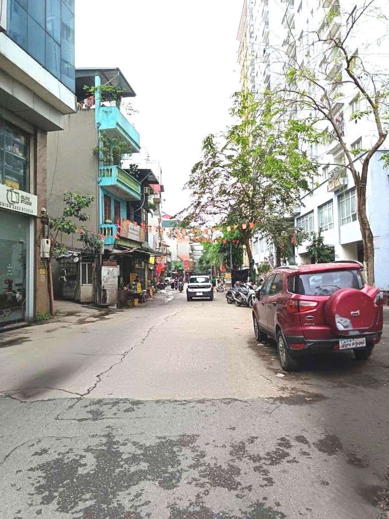 Hoàng Cầu , Đống Đa 152m2 mặt 7m 74,5 Tỷ