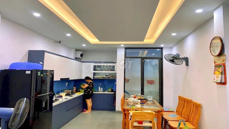 BÁN NHÀ MỚI PHỐ PHÚ GIA NGÕ RẤT NÔNG, VỪA Ở , VỪA CÓ THỂ KINH DOANH - Ảnh 3