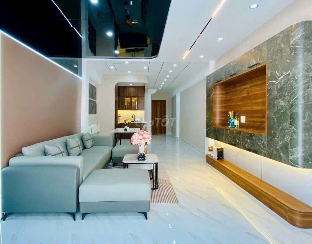 Nhà Có Phòng Ngủ Dưới, DT 4x17m. Thông Oto