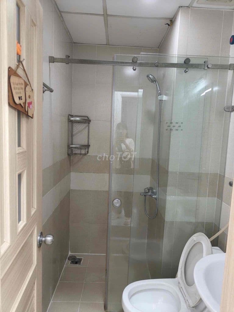 Cần bán gấp căn hộ chung cư 61 mét vuông 2 phòng ngủ , 2 wc Sổ hồng ri - Ảnh 2