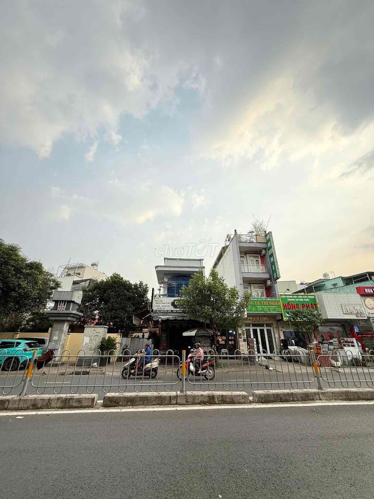 Bán nhà căn góc 375 Nguyễn Sơn, Q Tân Phú - 4x13 - 3 tầng - 7.2 tỷ