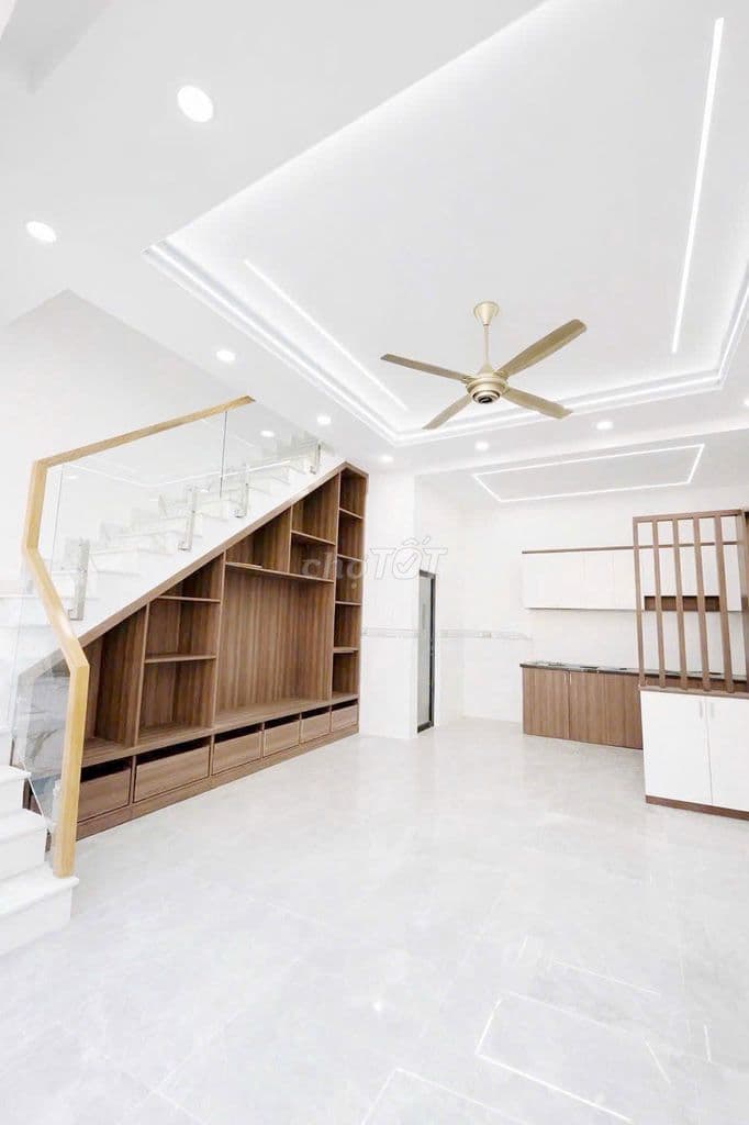 Bán nhà mới xây ngay nhà máy bia Heniken, Đường Lê Văn Khương, Q12. - Ảnh 3