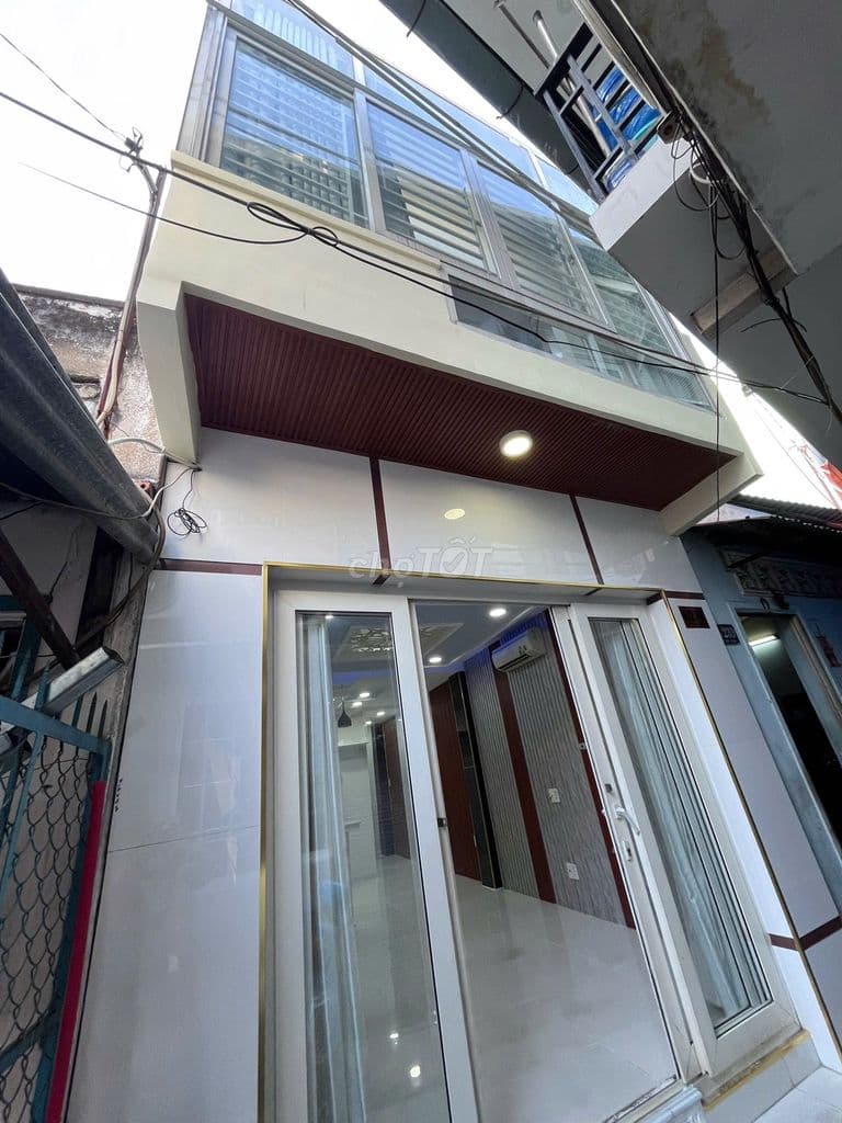 NHÀ ĐẸP MỚI SỬA CHỮA, GẦN CẦU CHÁNH HƯNG, SHR đầy đủ - Ảnh 3