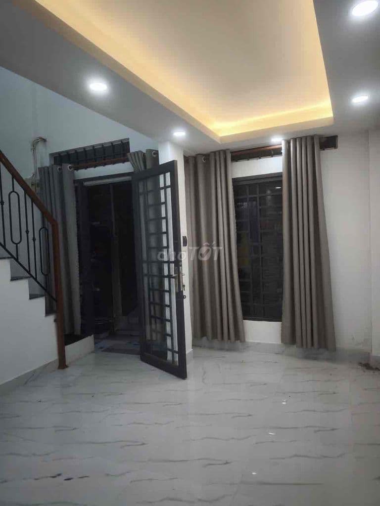 Nhà hẻm nhỏ Tân Thành Quận Tân Phú