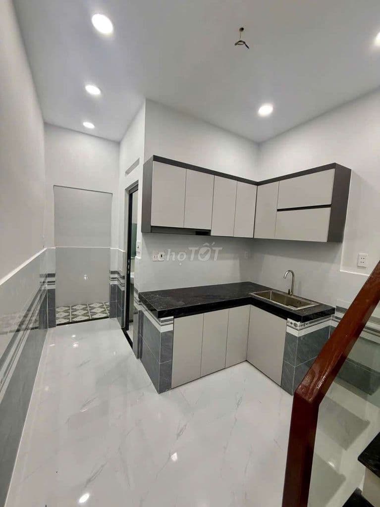 Nhà Quận 7 đường Huỳnh Tấn Phát, 2p ngủ, 2toilet - Ảnh 3