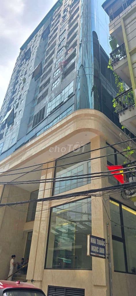 Tôi cần bán nhà 9tầng thang máy full nội thất, mặt ngõ Lê Văn Lương - Ảnh 3