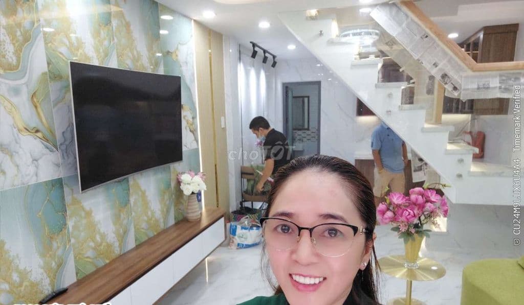 SIÊU PHẨM ĐẸP - QUẬN 6 - GẦN HỒNG BÀNG - HẬU GIANG 300M - 3TỶ HƠN -
