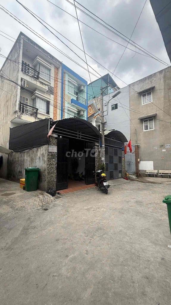 NHÀ PHỐ 1/ 4M x 25M ĐÚC 3 TẤM HẺM 5M . NGAY CẦU VƯỢT TÂN THỚI HIỆP - Ảnh 2