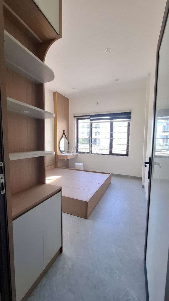 Chính chủ em bán ở phố Nam Dư Thanh Lân,Lĩnh Nam 38m - 5 Ngủ - Ảnh 3