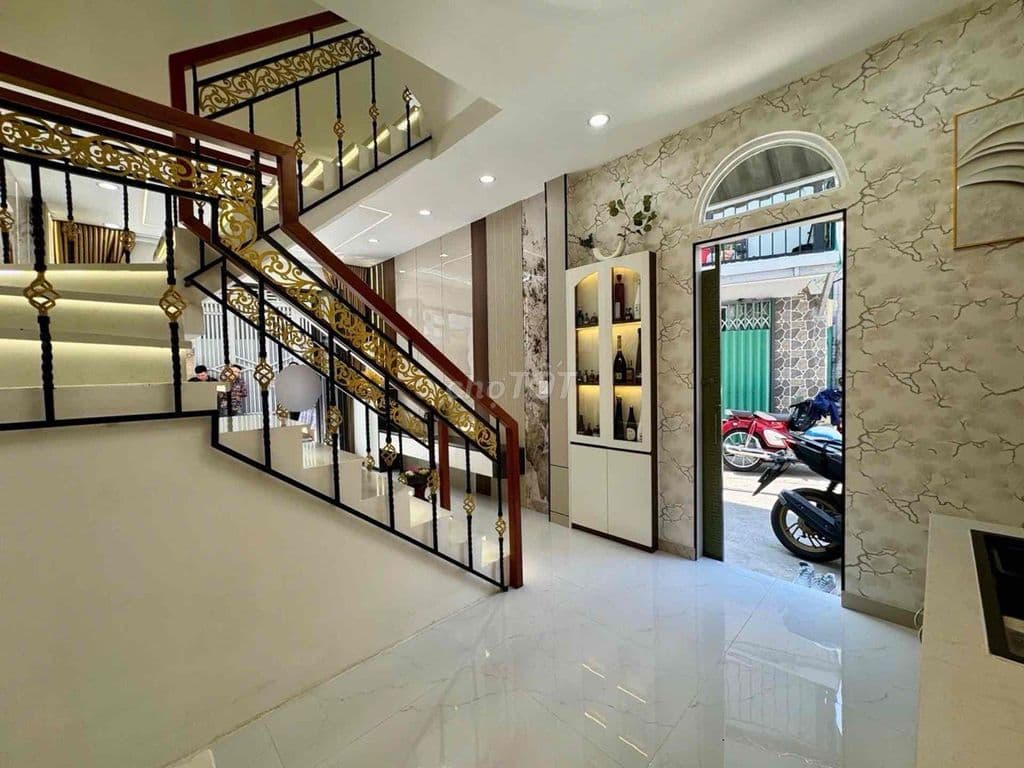 Nhà hẻm quận 8 Đường Âu Duong lân ket tiền bán gấp. - Ảnh 2