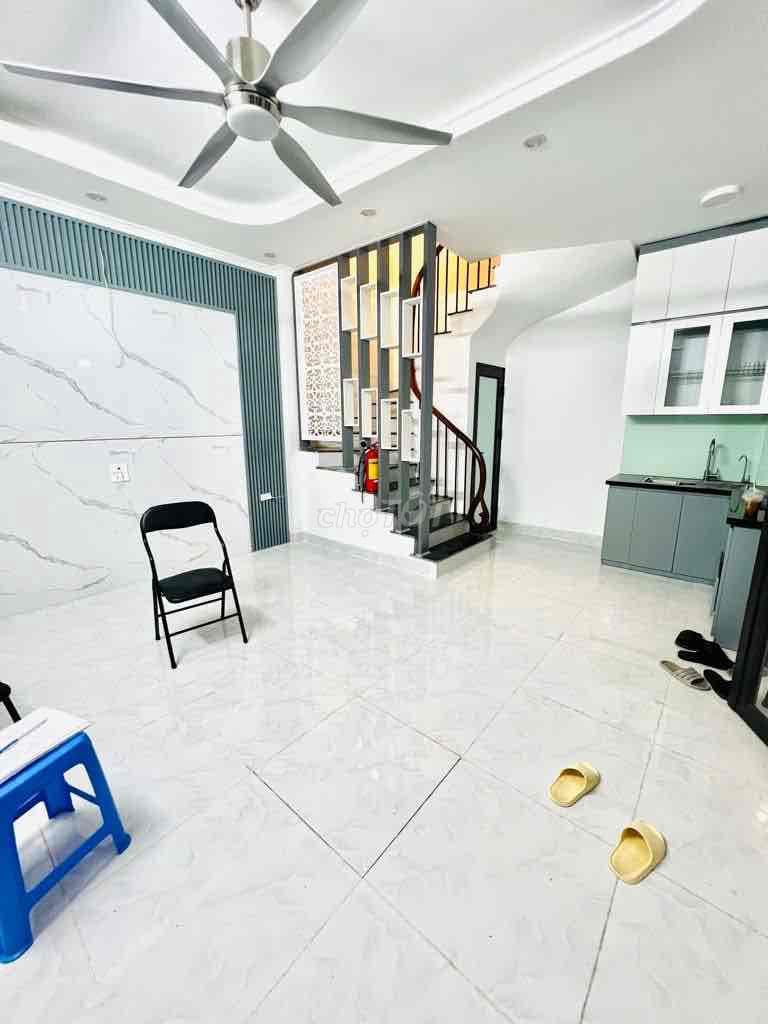 💥 NHÀ MỚI XÂY - SÂN ĐỂ XE RIÊNG - NGÕ NÔNG GẦN PHỐ 💥,