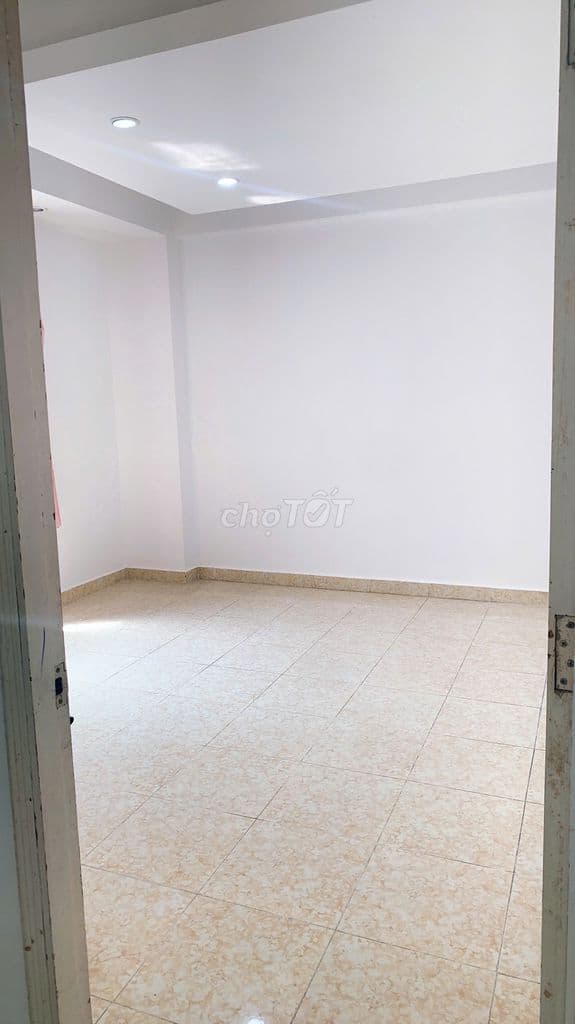 Cần bán căn hộ chung cư Số 1 Tôn Thất Thuyết, Phường 1 - Ảnh 3