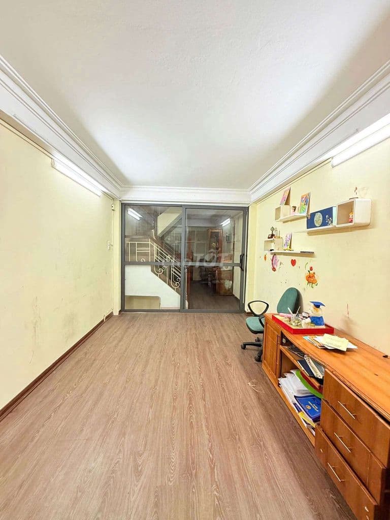 > 7 tỷ Phân lô, Ô tô đỗ cửa phố Lê Thanh Nghị, 35m*5T*3N, Dân xây, KQH - Ảnh 3