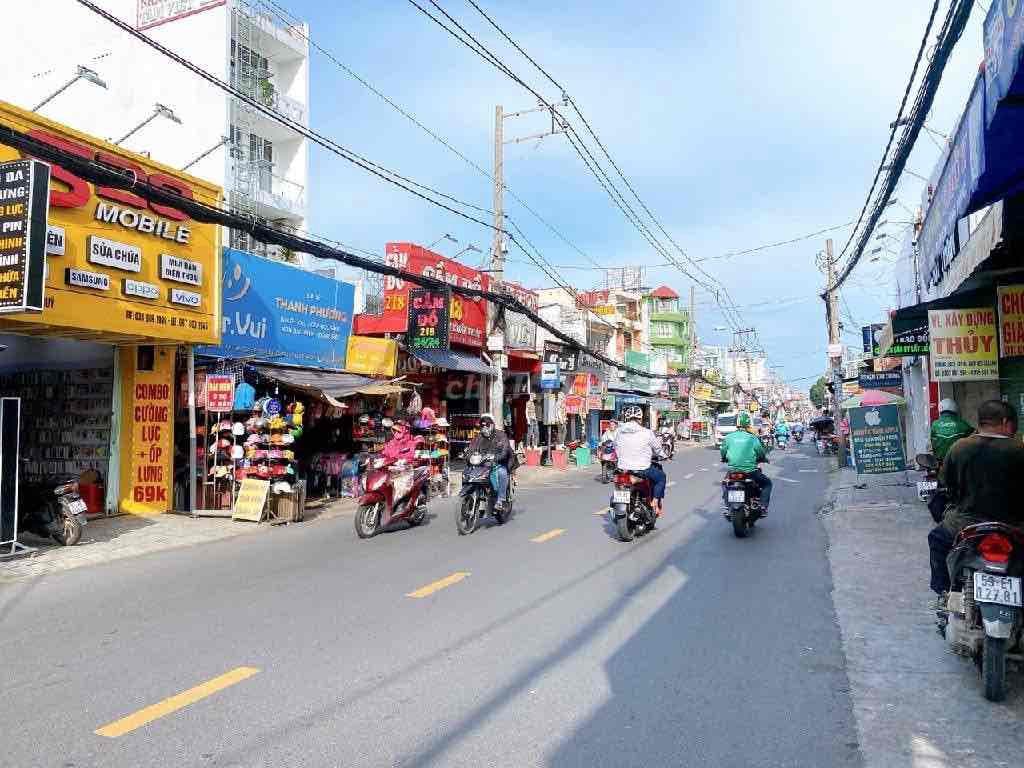 Tân Kỳ Tân Quý - Tân Phú, nhà 5 tầng, DT 65m2, sổ vuông, giá 7.x tỷ