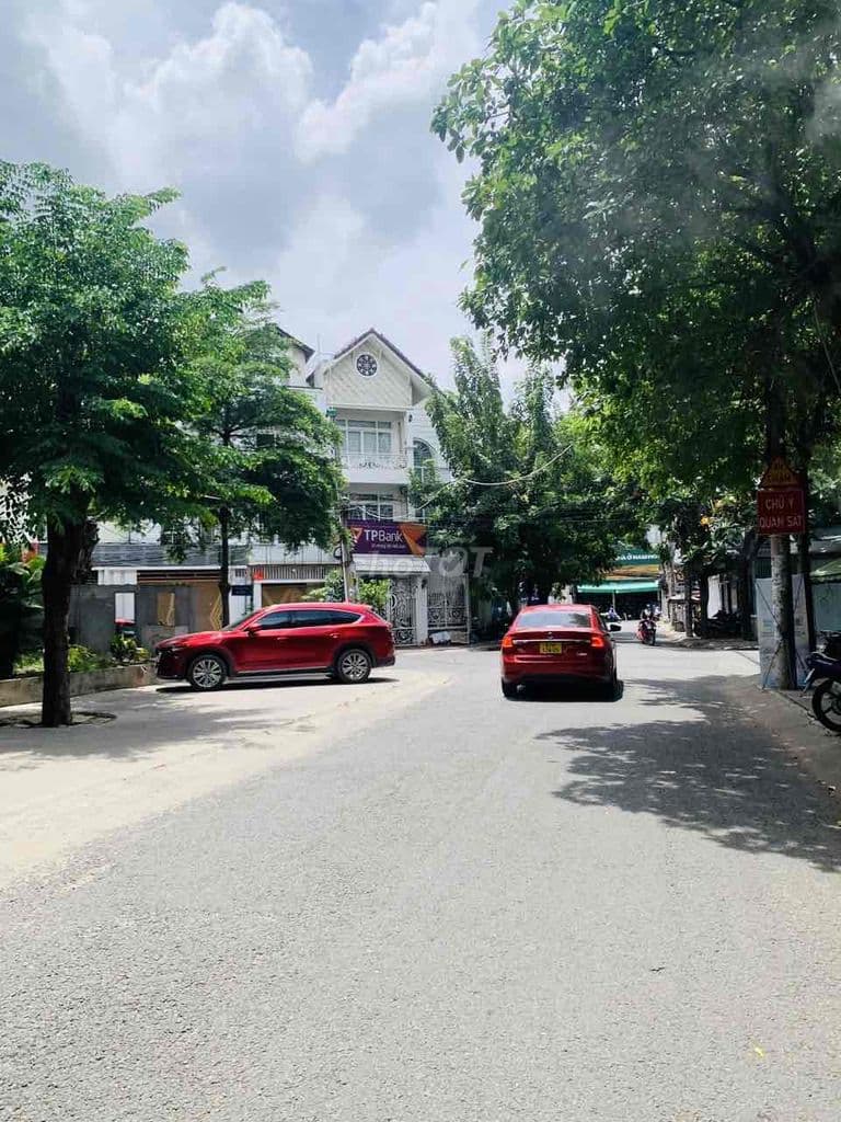 Khu Nam Hoà, Phường Phước Long, TPHCM. DT: 100m2/12.5 Tỷ - Ảnh 2