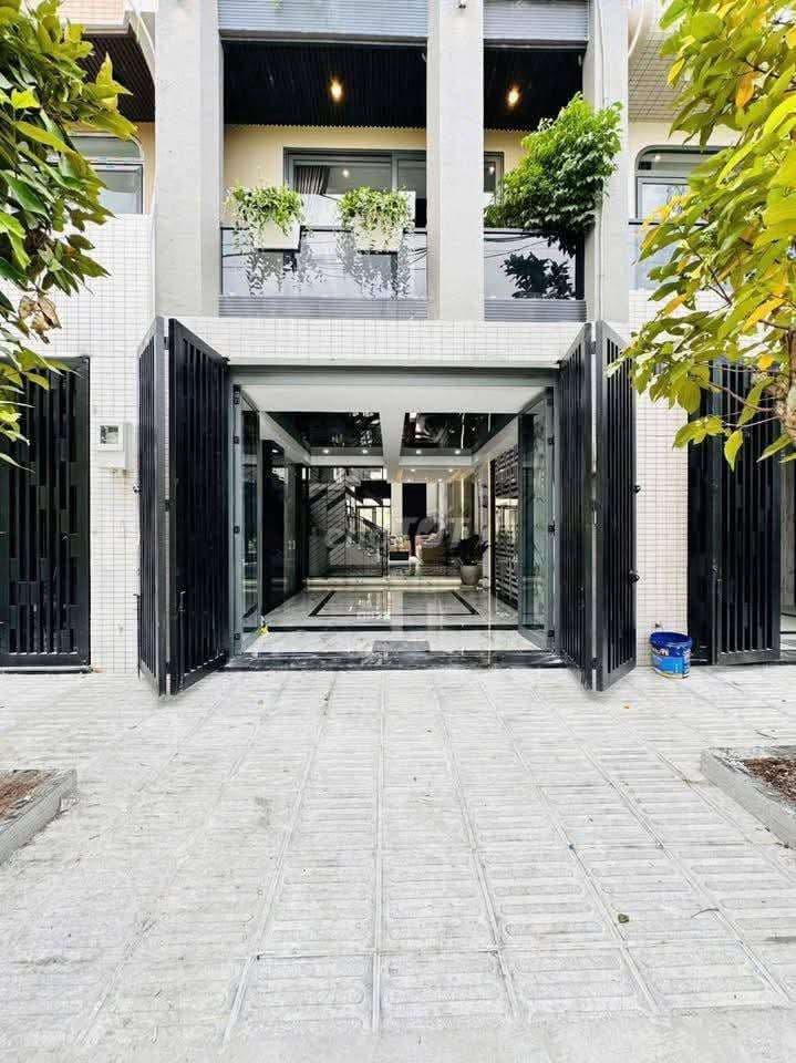 Bộ 03 Siêu Phẩm có Thang máy và ô chờ Mặt Tiền nhánh Thạnh Lộc 37 - Ảnh 2