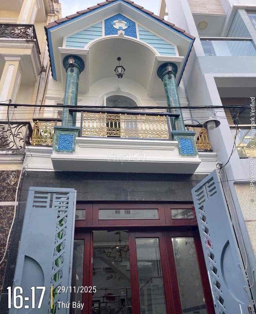 HẠ GIÁ 1 TỶ BÁN NHANH NHÀ ĐẸP HẺM XE HƠI CẠNH UỶ BAN Q9