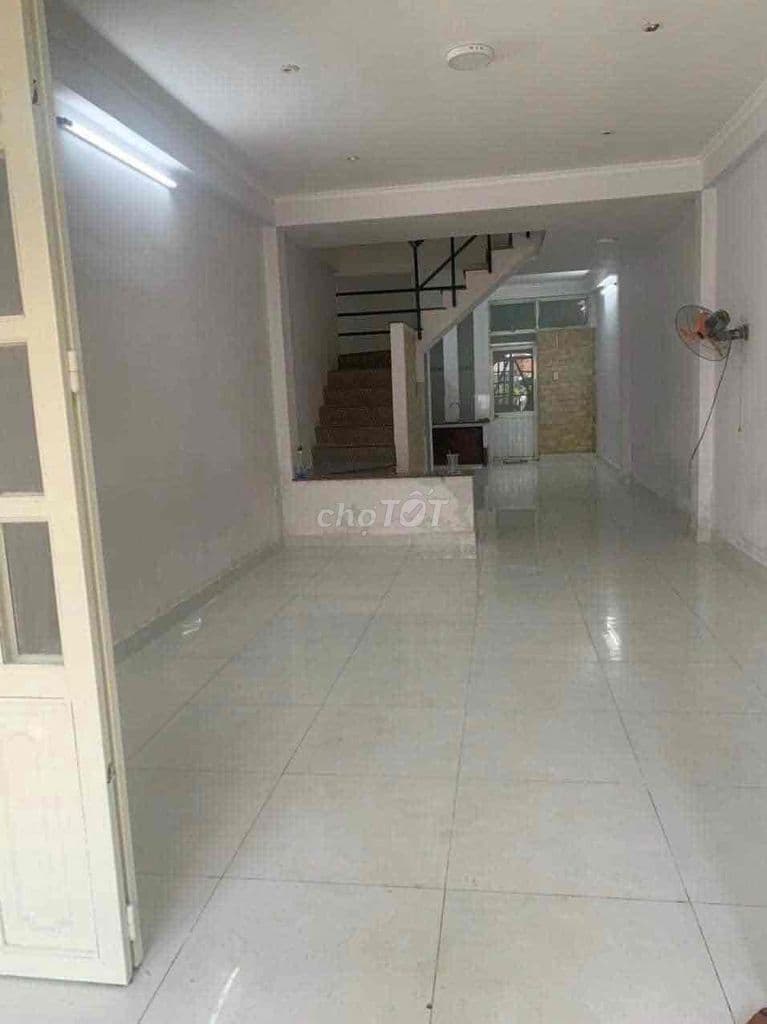 NHÀ HIỆP BÌNH CHÁNH – HXH 5M – 3 TẦNG – SÁT CHỢ- HƠN 6TỶ