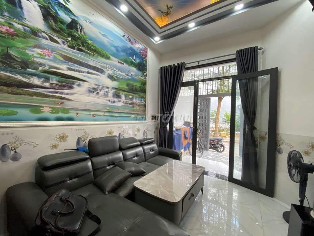 TRUNG TÂM NHÀ BÈ 🌟 NHÀ 3 TẦNG 🌟 XE HƠI QUAY ĐẦU 🌟 6 TỶ HƠN