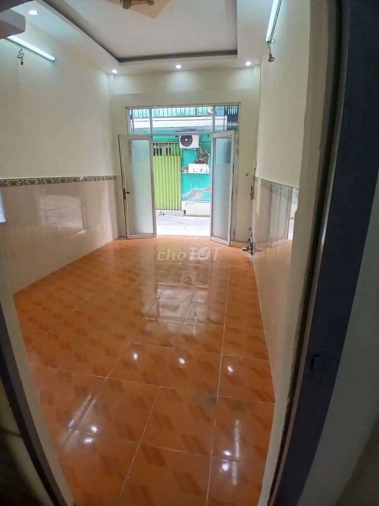 Giảm 500tr nhà CMT8,q3 - Ảnh 3