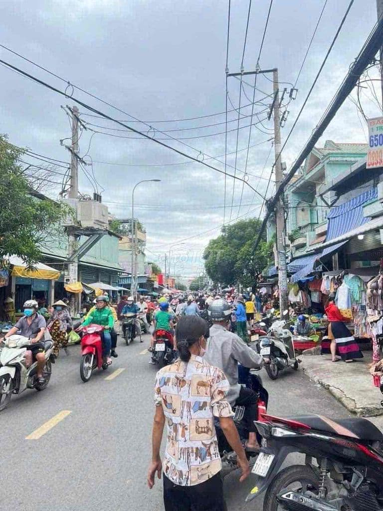 CẦN BÁN GẤP NHÀ QL1A - NGAY CHỢ BÌNH CHÁNH - 1 tỷ 350 - Ảnh 2