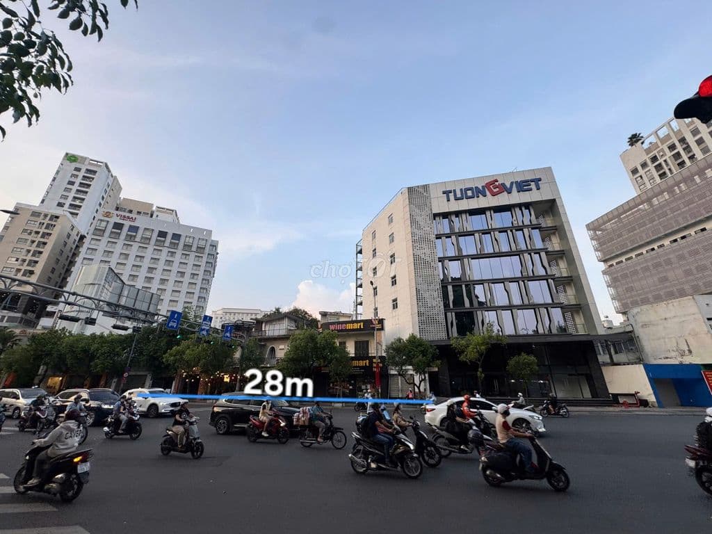 Hiếm, bán nhà MT Nguyễn Văn Trỗi, ngang 30m, có HĐT 580tr/tháng - Ảnh 3