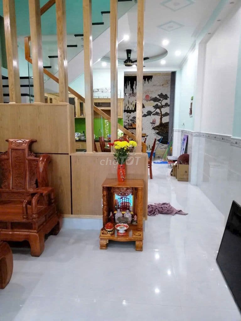 Bán gấp nhà mặt tiền DTSD : 192m2 Đ .Tam Đa , P.Trường Thạnh , Q.9