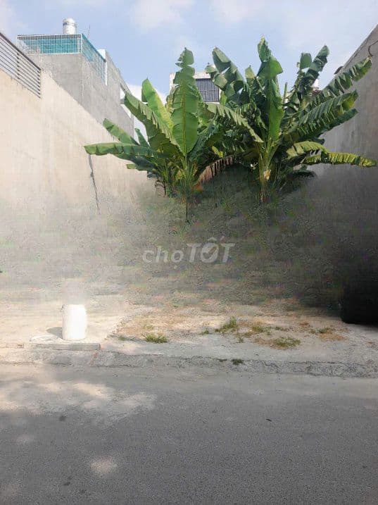 Bán đất Thạnh Xuân 18 Quận 12, 5x21m, hẻm xe hơi, gần Ngã Tư Ga