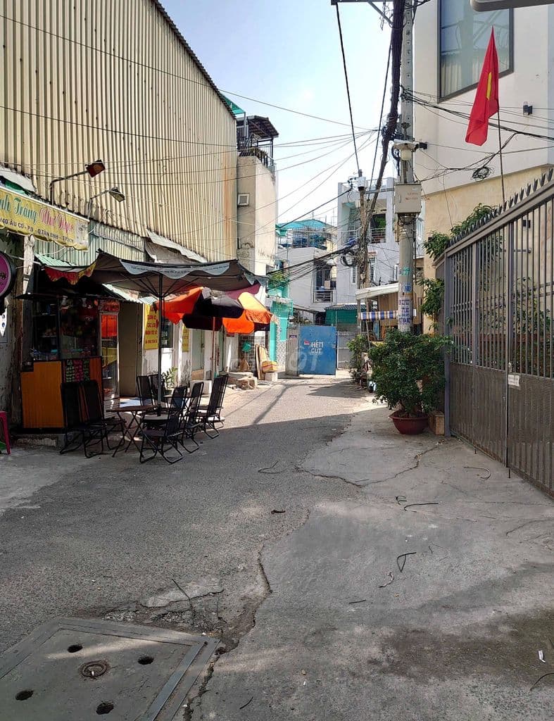 NHÀ 47M2 3 LẦU ÂU CƠ NGAY CHỢ TÂN PHƯỚC - Ảnh 3