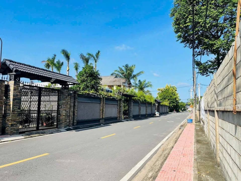 GẤP ĐẤT MẶT TIỀN TRUNG TÂM CỦ CHI – 500M² - 14 x35.7-SHR- 1 TỶ