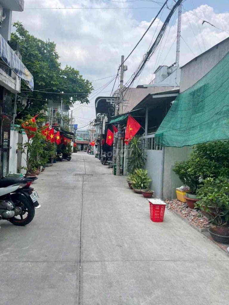 Bán nhà sau lưng trường Kim đồng 40m2 , hẻm thông , LK 45, 3tỷ350 Tl - Ảnh 3