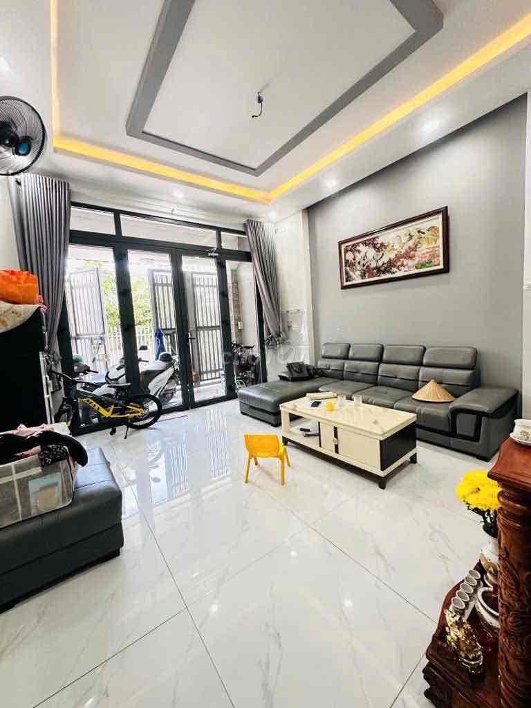 NHÀ ĐẸP 4 TẦNG HXH 66M 4.5M X 15M CHỈ 6.9 TỶ - THẠNH LỘC 29