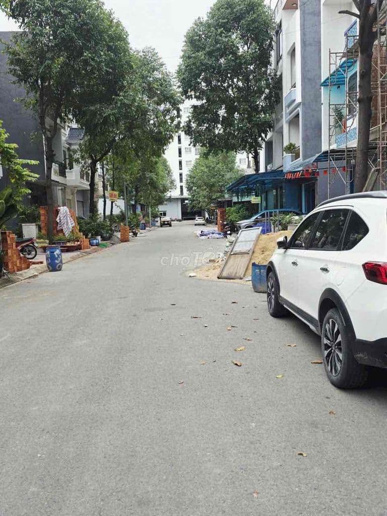 đất nền quận 8