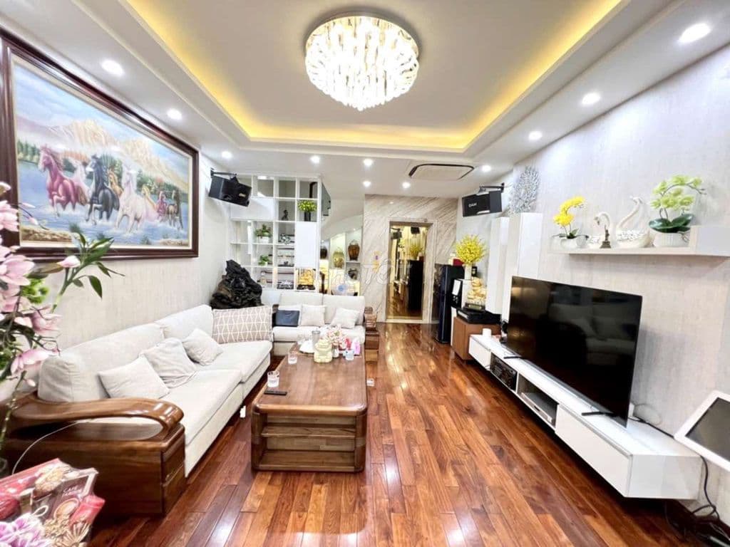 Bán nhà Trâu Quỳ, tháng máy, full nội thất, Gara ô tô, 4 phòng ngủ - Ảnh 3