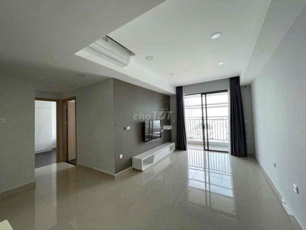 Bán căn hộ Botanica Premier 2pn2wc giá 5,6tỷ. Lh ***