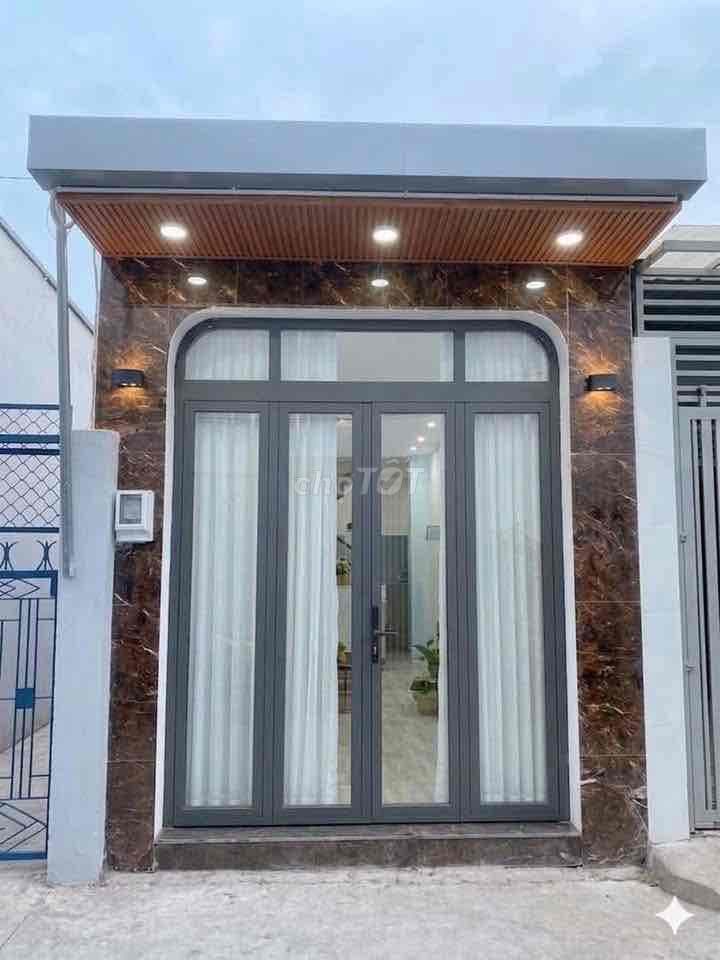 Quận 7 – 4 Tỷ 750 - Nhà Mới 2 Tầng 42m² - 2PN - Hẻm 3m - Ngay UBND P