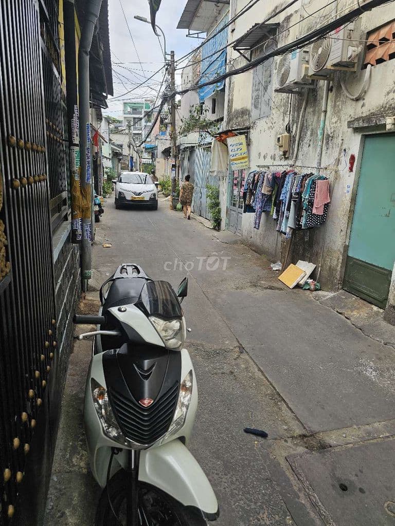 giá chỉ 6ty . gởi hh cao cho mg , bán nhà 13×10 đường 29 tên lửa - Ảnh 3