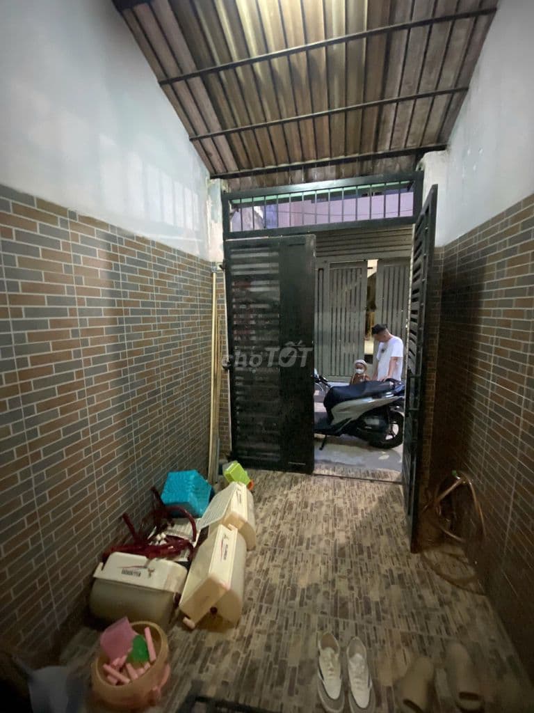 Bán nhà chính chủ như hình gần chợ Bà Chiểu 2L, ST 4 phòng ngủ, 5WC - Ảnh 2