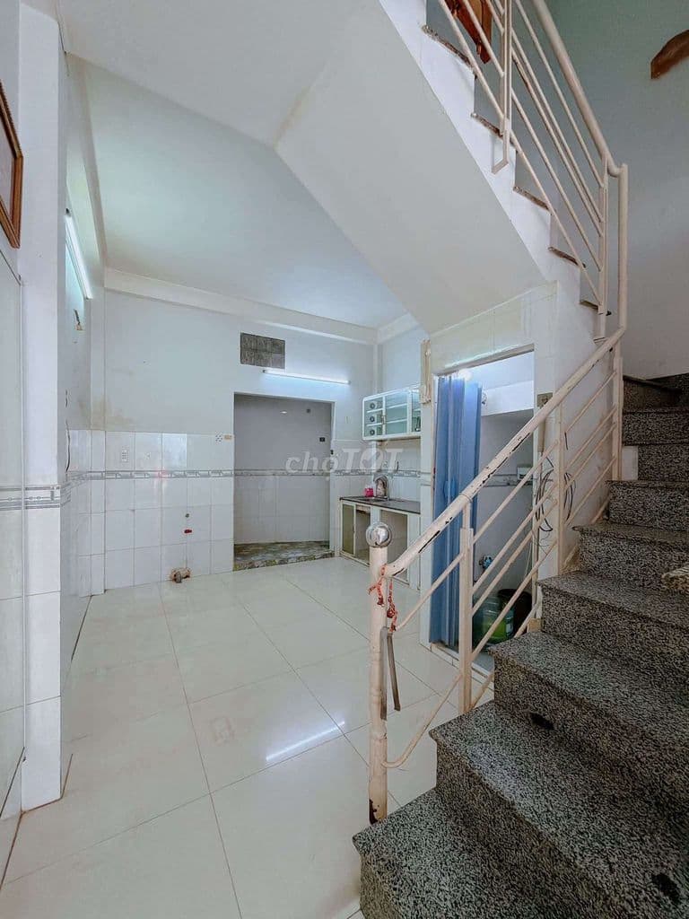 nhà đẹp giá tốt cần bán gấp - Ảnh 2