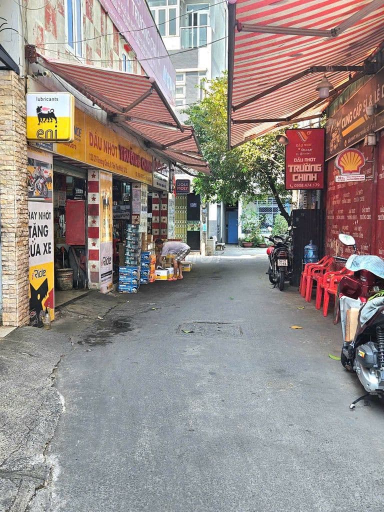 Bán nhà hẻm xe hơi Trường Chinh - Gần Metro Tham Lương - 4,6m x 11m - Ảnh 3