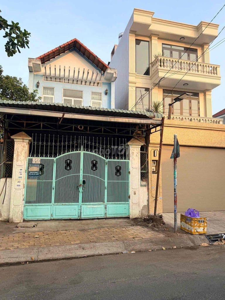 bán nhà mặt tiền Tân Xuân 3. 5x23m. Gần Tô ký, ngã ba bầu