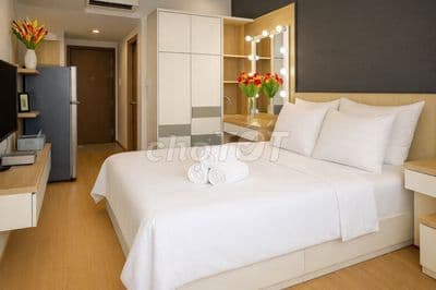 Officetel Rivergate Studio 26m2 tầng 20 view sông 3.1 tỷ bao phí