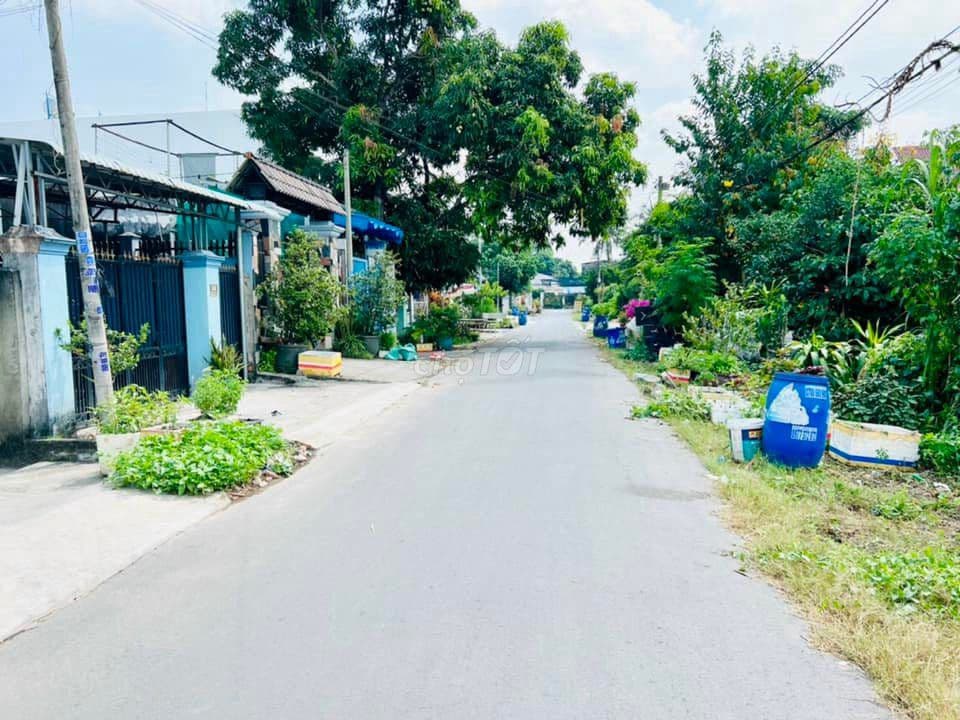 CẦN BÁN GẤP LÔ ĐẤT NGUYÊN KIM CƯƠNG 225M2 CHỈ ̃̃750 TRIỆU , SHR - Ảnh 2