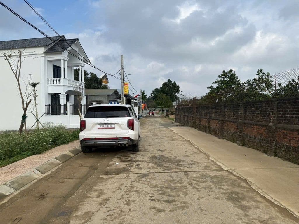 chủ ngộp bank bán nhanh lô đất view hồ trung tâm Phú Cát chỉ 3tỷ - Ảnh 3