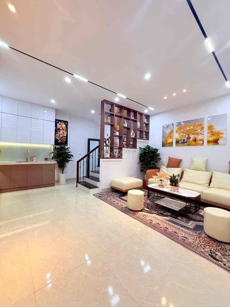 Ngõ thông, VF3 vào nhà, lô góc, Thanh Nhàn nhà đẹp, dân xây chắc chắn - Ảnh 2