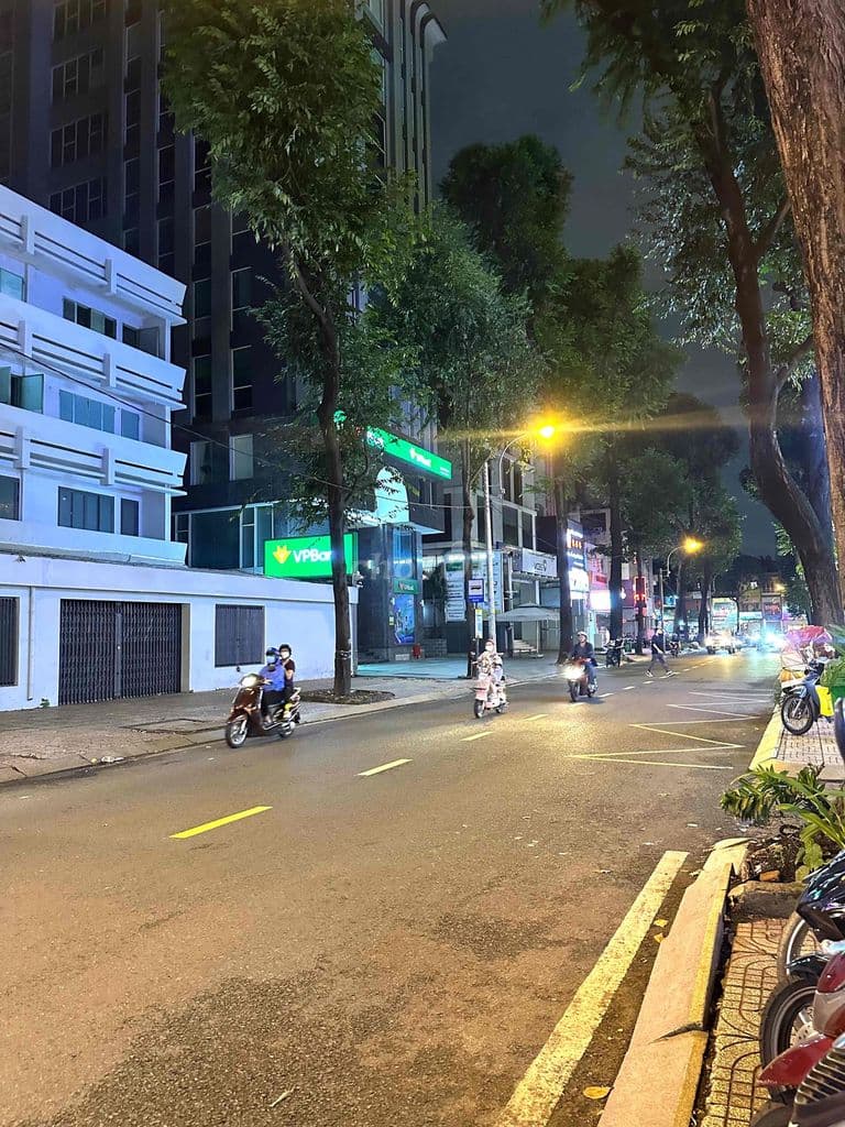 Bán Chung Cư Mặt Tiền Phạm Ngọc Thạch Quận 3 - 71m2 Sổ Sẵn Sang Tên