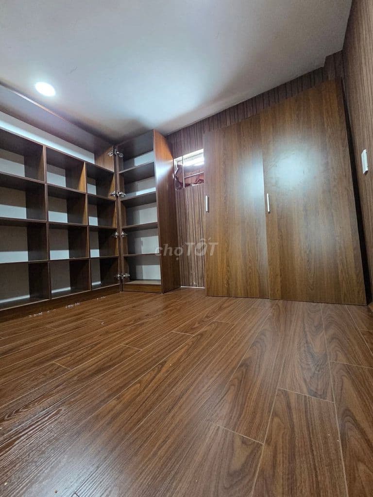 Nhà siêu hiếm dưới 2 Tỉ - Sổ riêng ngay Tây Hòa - Cạnh Metro Bình Thái - Ảnh 2