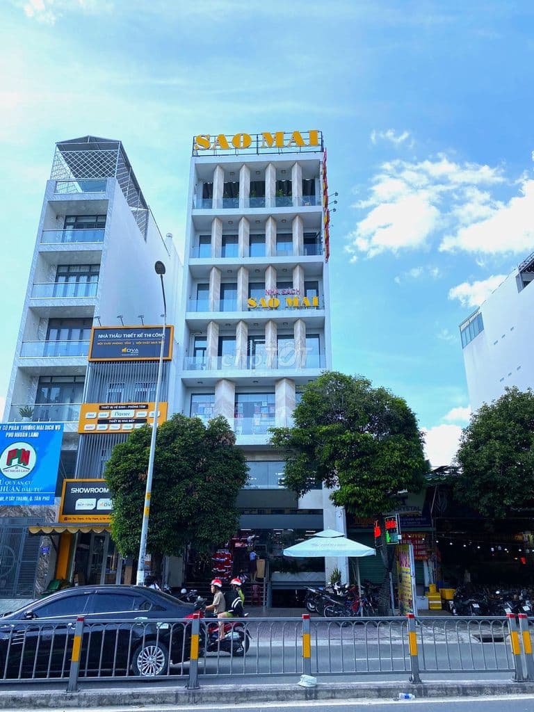 Bán nhà MTKD Tây Thạnh, DT 7.2mx30m, cấp 4, tiện xây Cao Ốc, VP