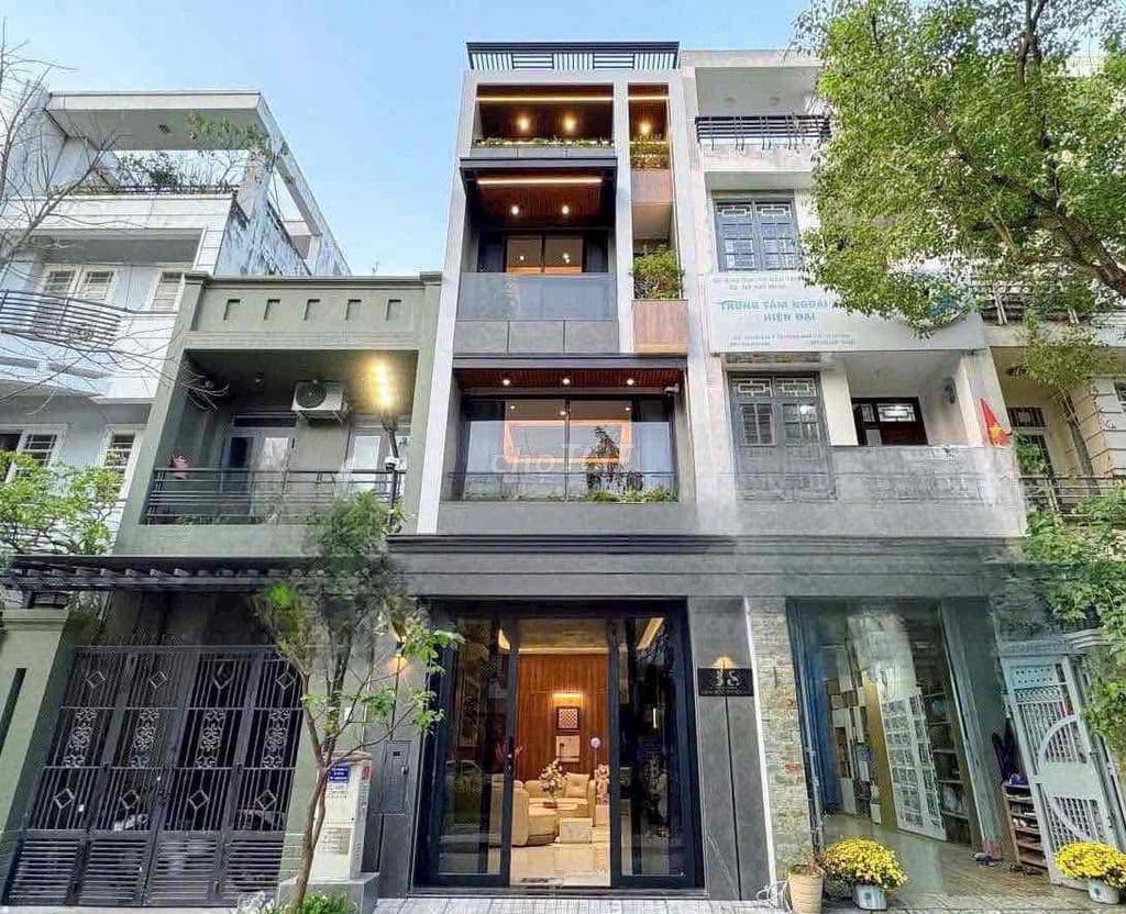 NHÀ PHỐ XÂY DỰNG TÂM HUYẾT - PHONG CÁCH ÂU CHÂU KDC TÂN QUY ĐÔNG